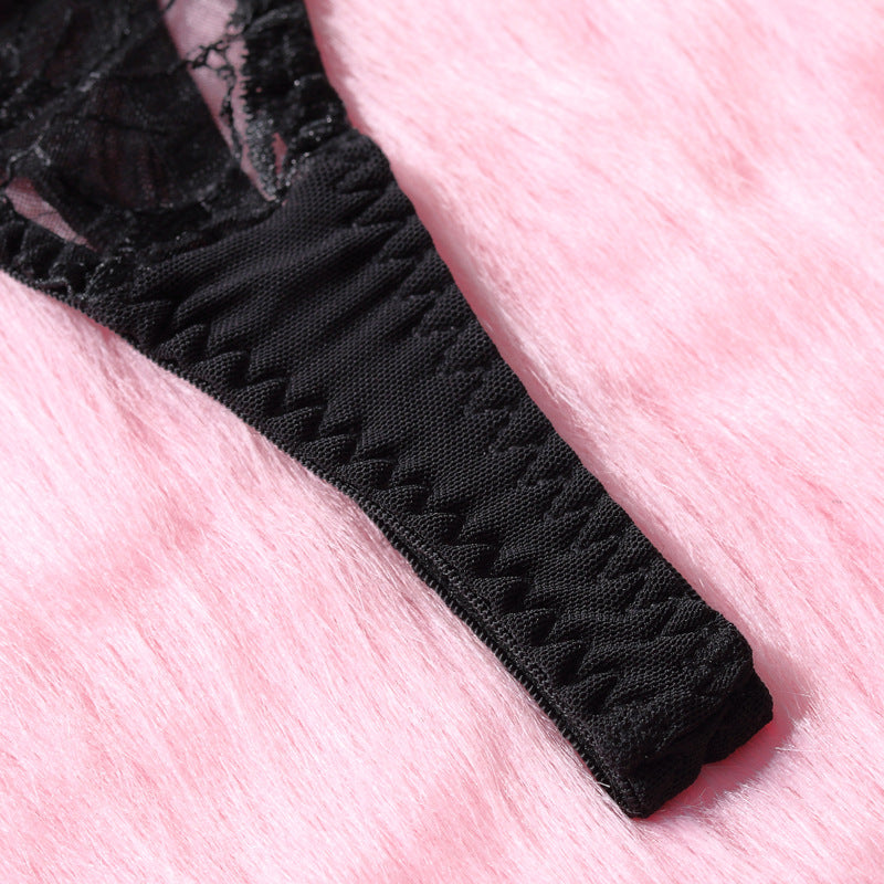 Noir Petal